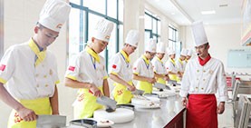 邯郸新东方烹饪学校90%以上实操课程